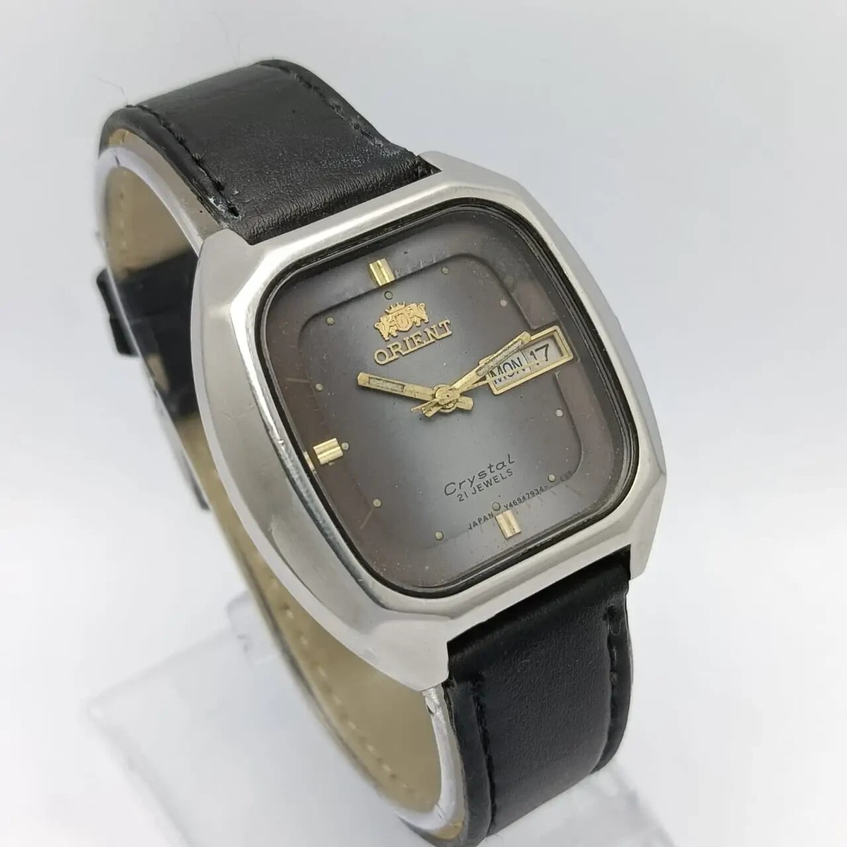 Orient Crystal Automatic 469793-4A Day/Date Cal.46941 Vintage