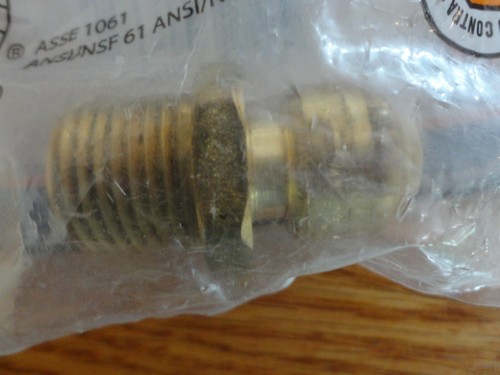 SharkBite Push Fit 1/4" x 1/2" MNPT Brass Male Adapter PEX CPVC PE-RT Copper - Picture 3 of 5
