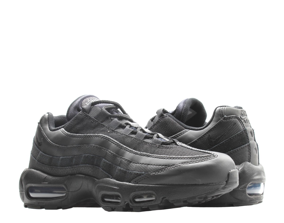 名作！NIKE AIR MAX 95 ESSENTIAL BLACK Nike Air Max 95 Essential Triple Black for Sale