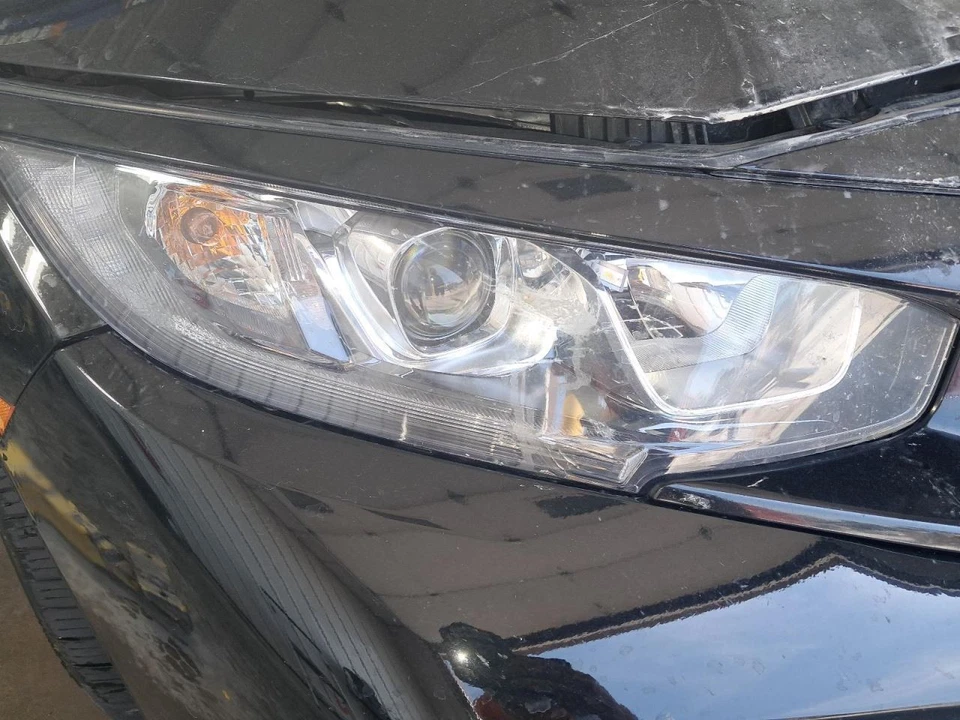 2018 Honda Civic Rear Door Trim Panel Black Used OEM 205.HO1B18 - Изображение 4 из 4