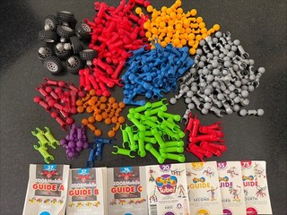 InfiniToy ZOOB Set