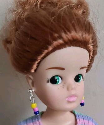 Modepuppe Ohrringe bunte Perlen Tropfen Handarbeit passt Sindy & Barbie