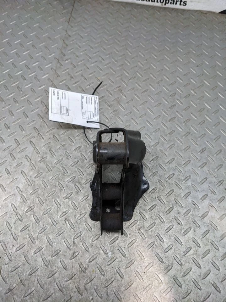 2001-2005 Honda Civic Coupe Rear Engine Motor Transmission Mount OEM1177663 - Image 4 of 4