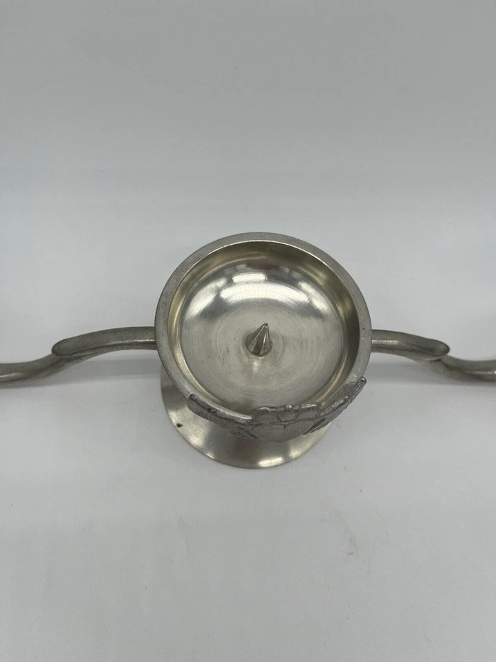 Candelabro de peltre Claddagh unidad de boda irlandés hecho en Irlanda por Mullingar Foto 3 de 4