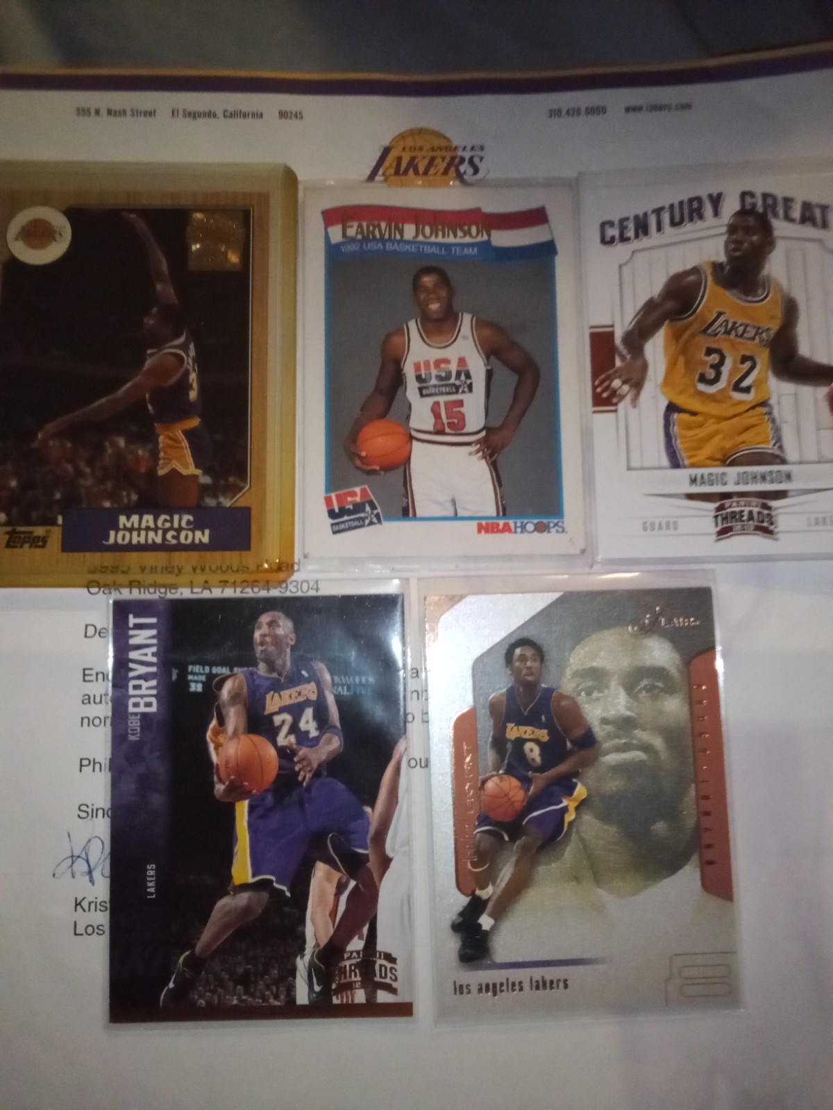 Kobe Bryant 2001-2 Fleer Flair#8;2012-3 Panini Threads #64 & Magic J(3) card lot