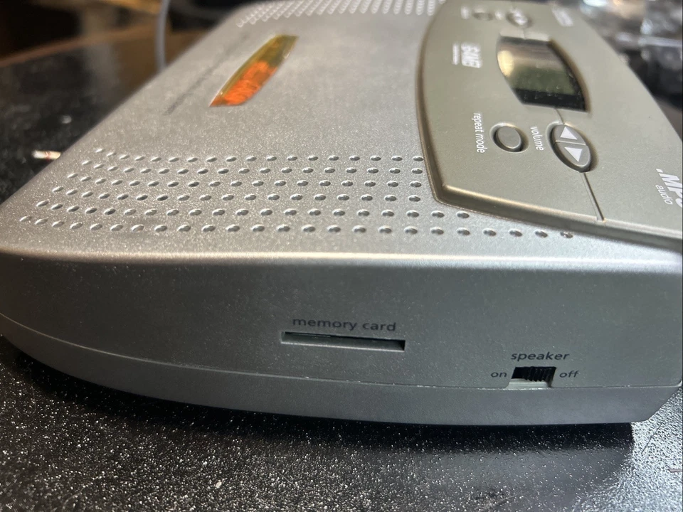 Sistema de audio digital On-Hold Plus 6000 MP3 música usado Foto 4 de 4