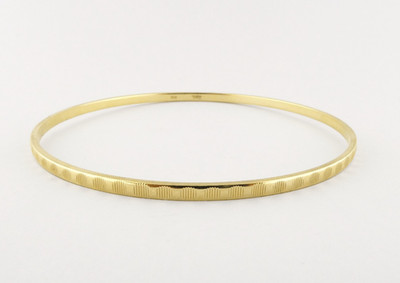 Estate Solid 14K Yellow Gold Engraved Textured Bangle Bracelet, 8'' | 8.8 grams