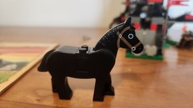 LEGO Castle: Bull's Attack (6096) - Complete with Instructions No Box