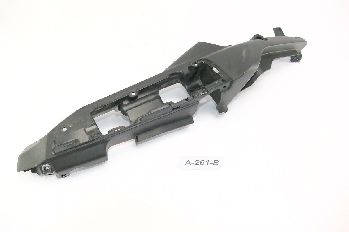 Yamaha Tracer 9 GT MTT890D BJ 2021 - Heckverkleidung links Yamaha Tracer 9 GT MTT890D BJ 2021 - Heckverkleidung links