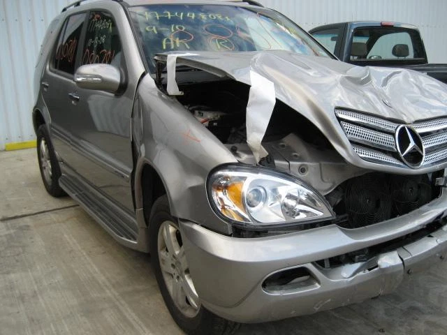 Used Right Qtr Window Regulator Rear fits: 2005 Mercedes-benz Mercedes ml-class - Image 4 of 4
