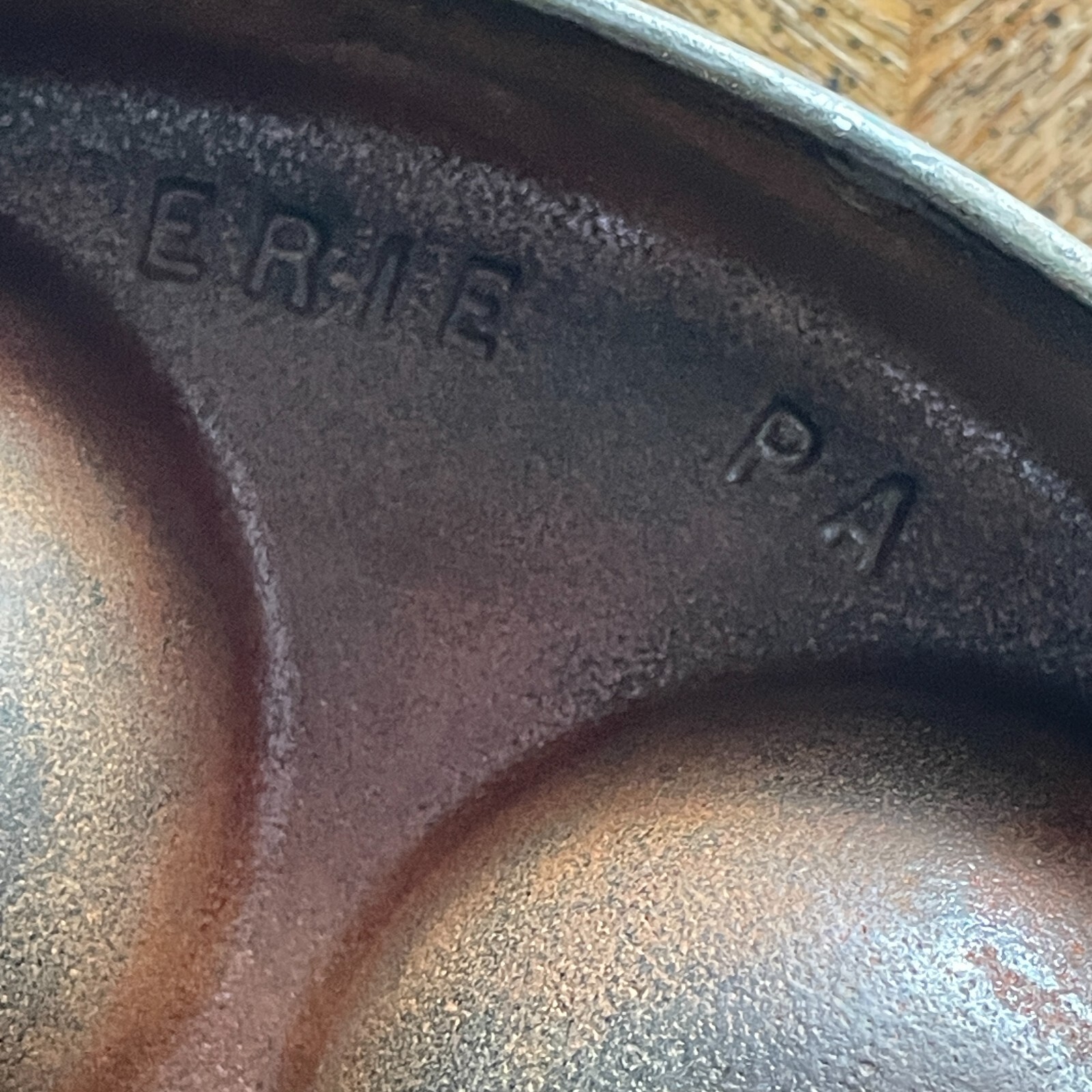 VINTAGE GRISWOLD 962 NO. 32 CAST IRON AEBLESKIVER EGG POACHER PAN