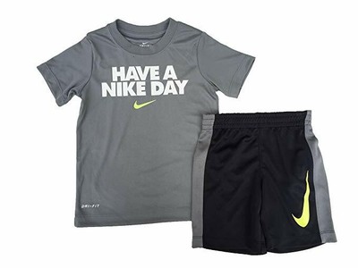 nike shirt and shorts set