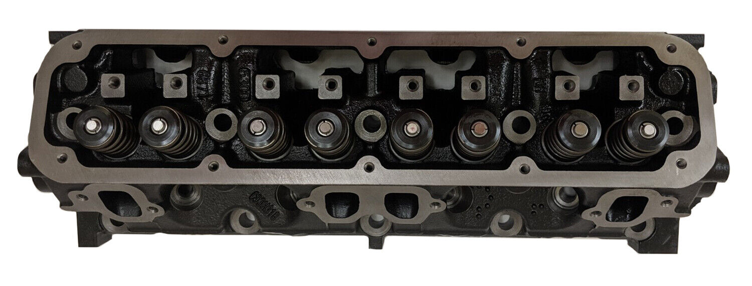 318 / 360 Chrysler Magnum Assembled Cylinder Head Early L.A. Bolt Pattern -  Pair - EQ Cores & Recycling