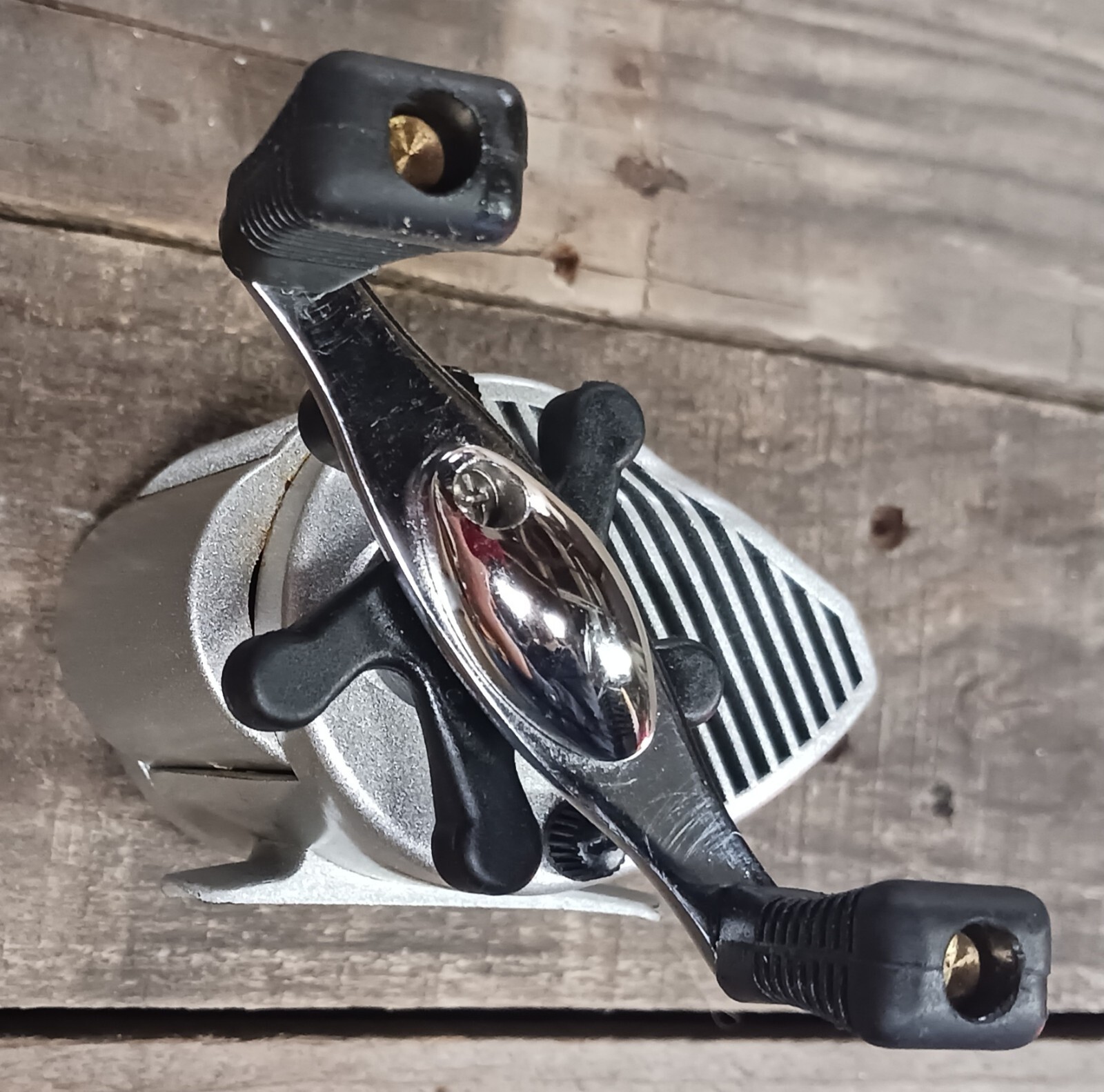 Vintage Johnson Javelin! *Cool space age baitcast reel! *Barely used