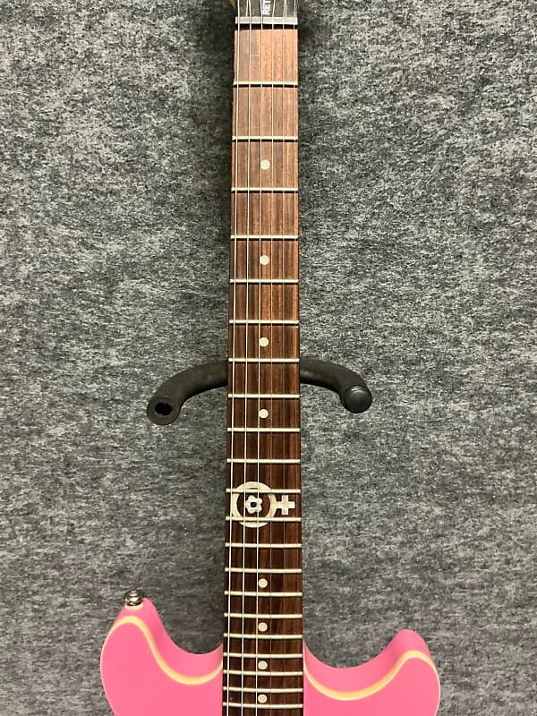 Daisy Rock DR6302 Stardust Retro-H Semi-Hollow Guitar 2010s