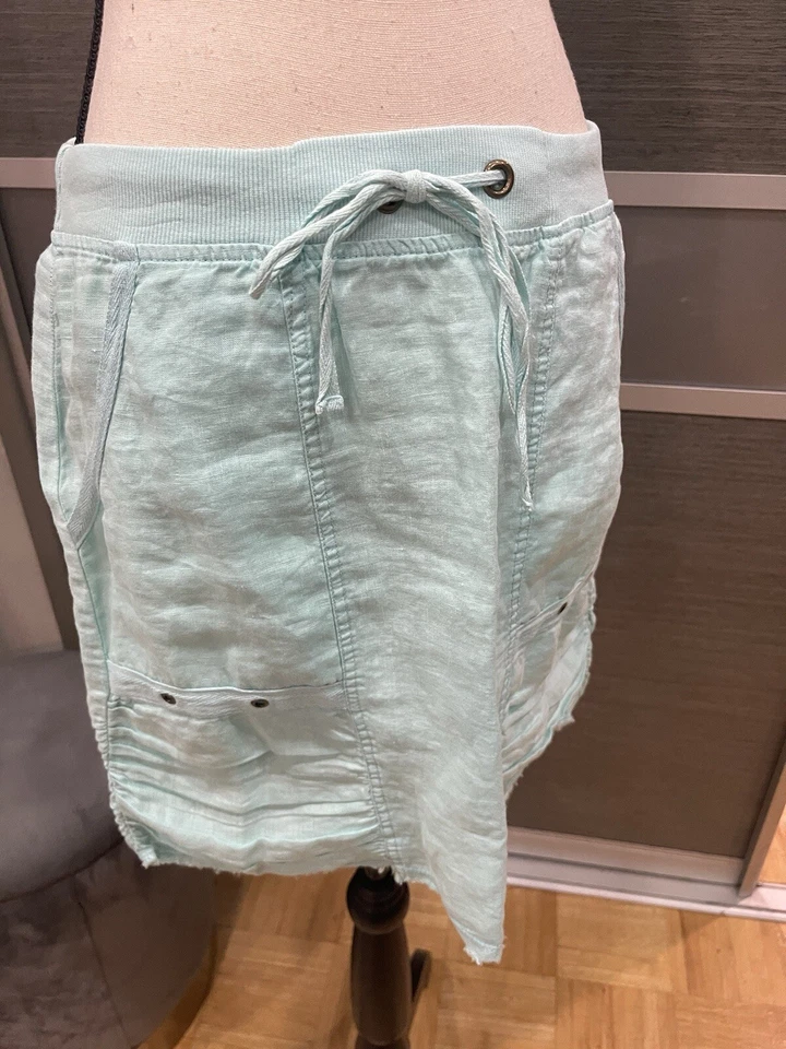 NEW XCVI BLUE TOURCOSE MINI LINEN  SKIRT SIZE S - Image 3 of 4