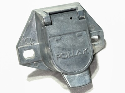 Pollak 7 Way Round semi Socket Receptacle Vehicle side Light Plug 7 pin 11-721