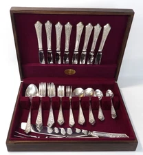 Vintage 46 Piece Newbridge EPNS Republic of Ireland Celtic Silverplate in Case