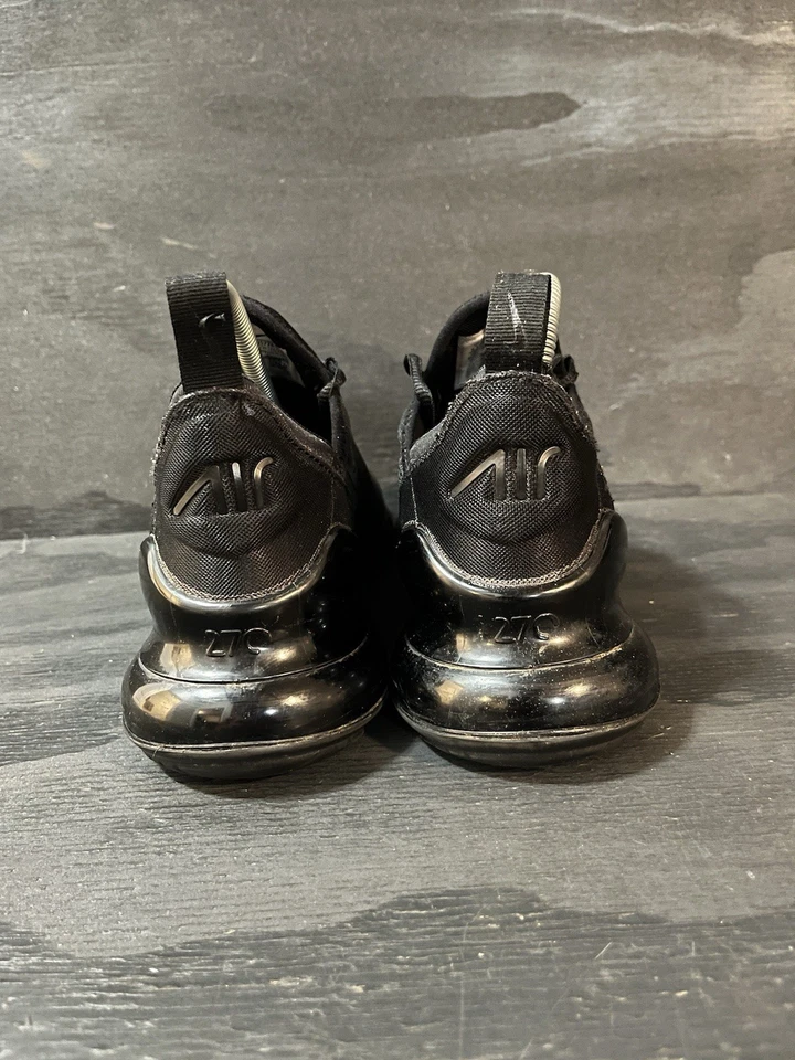 Nike Air Max 270 Mujer Talla 7 Triple Negro Zapatos para Correr Tenis BQ5776‐001 Foto 4 de 4