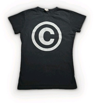 Women's Medium Black and White T-shirt Copyright Symbol 
