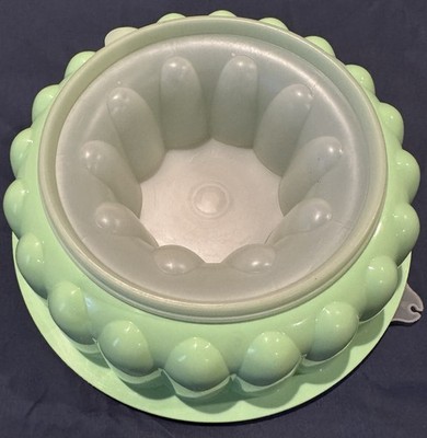 Vintage Tupperware 3 piece Green Jello Mold Plastic Great Condition