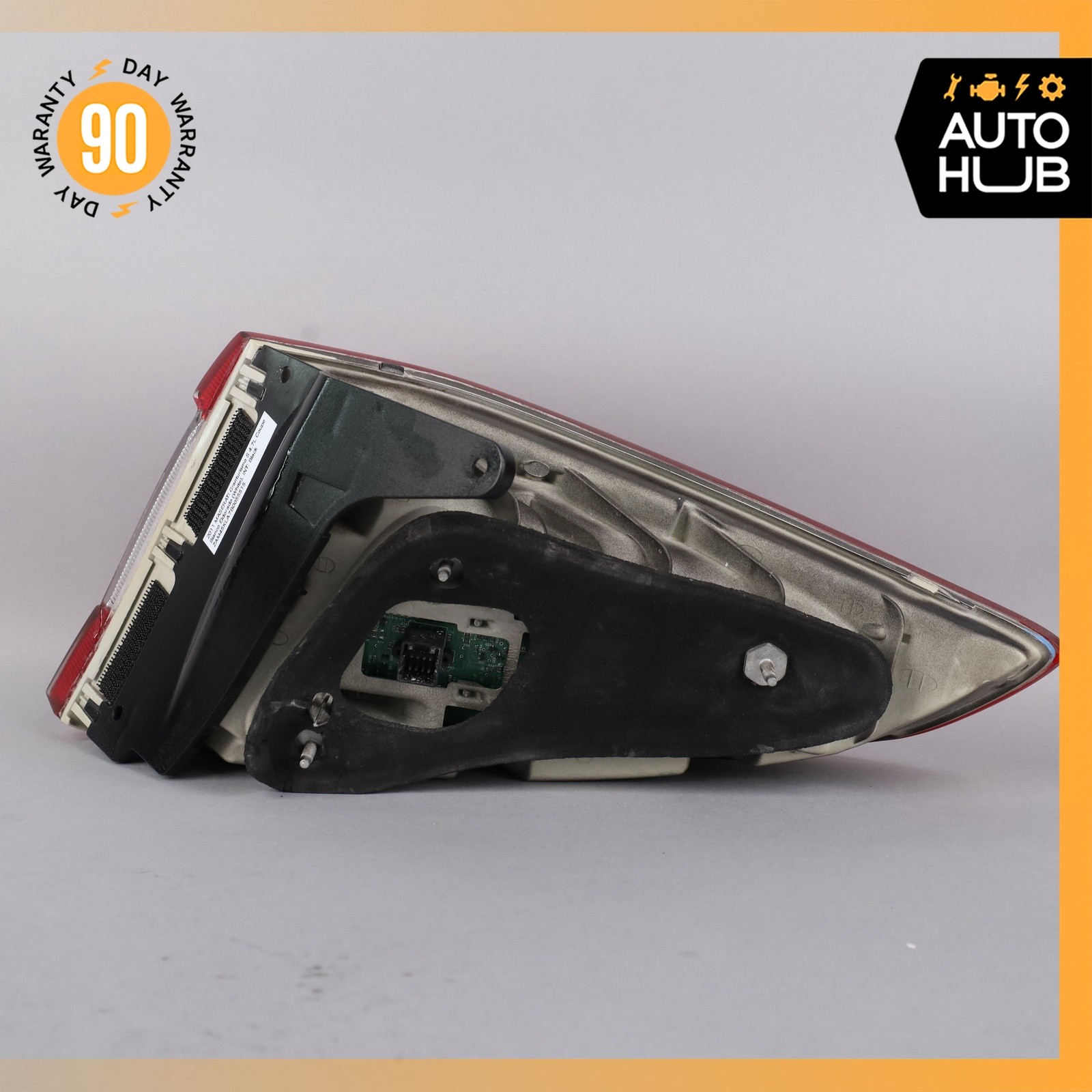 08-12 Maserati GranTurismo M145 Left Side Outer Tail Light Lamp 234379 OEM 45k