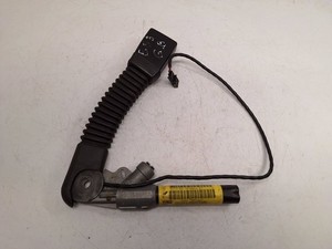 BMW X5 E53 2004 Links Gurtschloss vorne 7078041 ATA87806