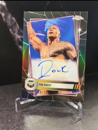 2025 Topps Chrome WWE THE ROCK On Card Auto Autograph Black 8/10