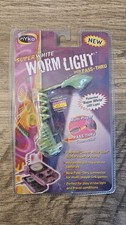 nip NYKO green WORM LIGHT super white w/ pass-thru for GAMEBOY COLOR / pocket