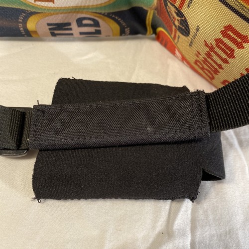 BURTON Beeracuda Over-The-Shoulder Beer Can Holder & Koozie Festival Cooler EUC - Picture 6 of 8