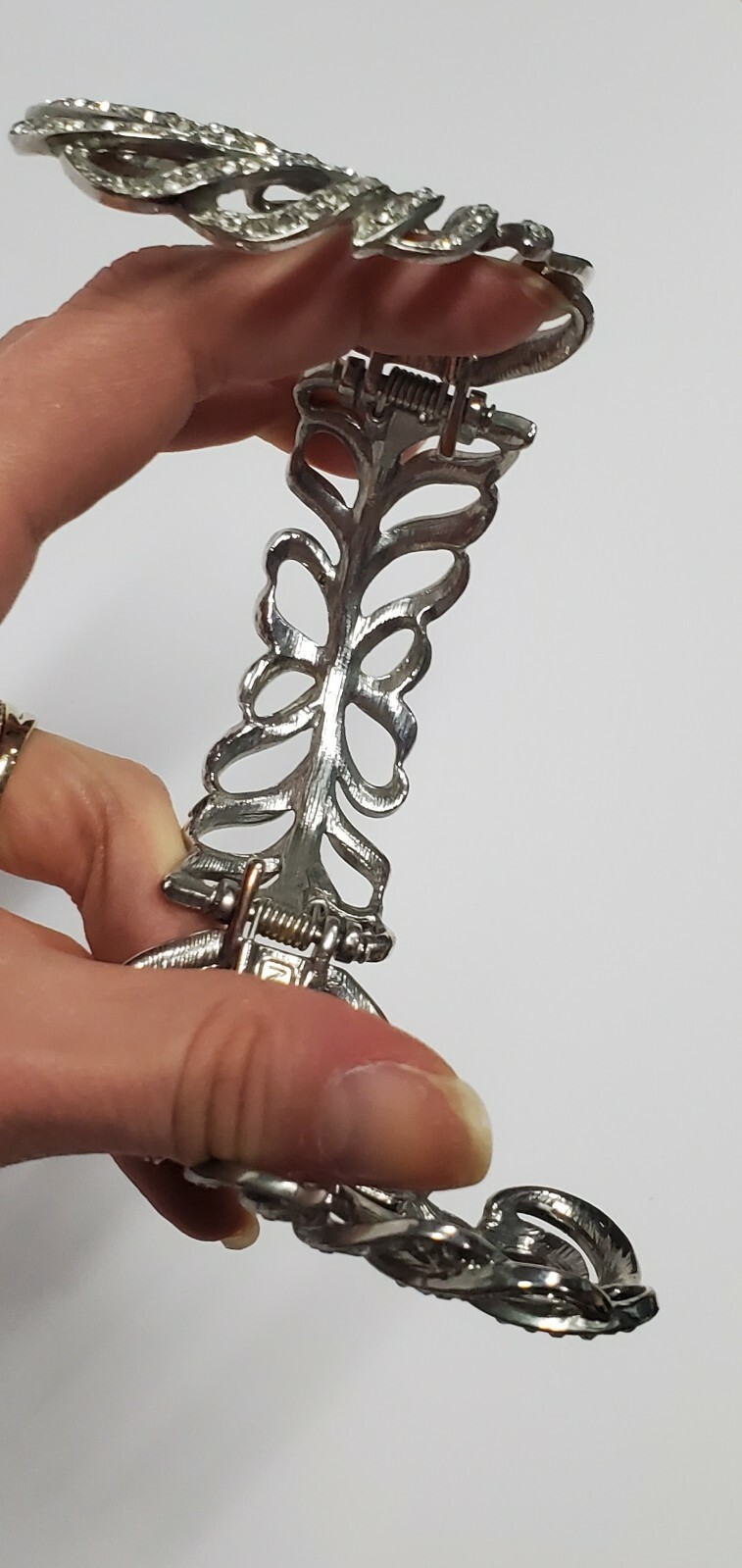 Unique Feather Themed Bracelet - image 6