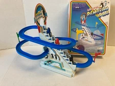 Playful Penguin Race 1983 Vintage  TESTED VIDEO SELLING FOR PARTS OR REPAIR