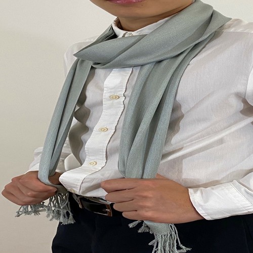 Sciarpe uomo grigio chiaro nepalese tinta unita design moda autunno/inverno - Foto 10 di 12