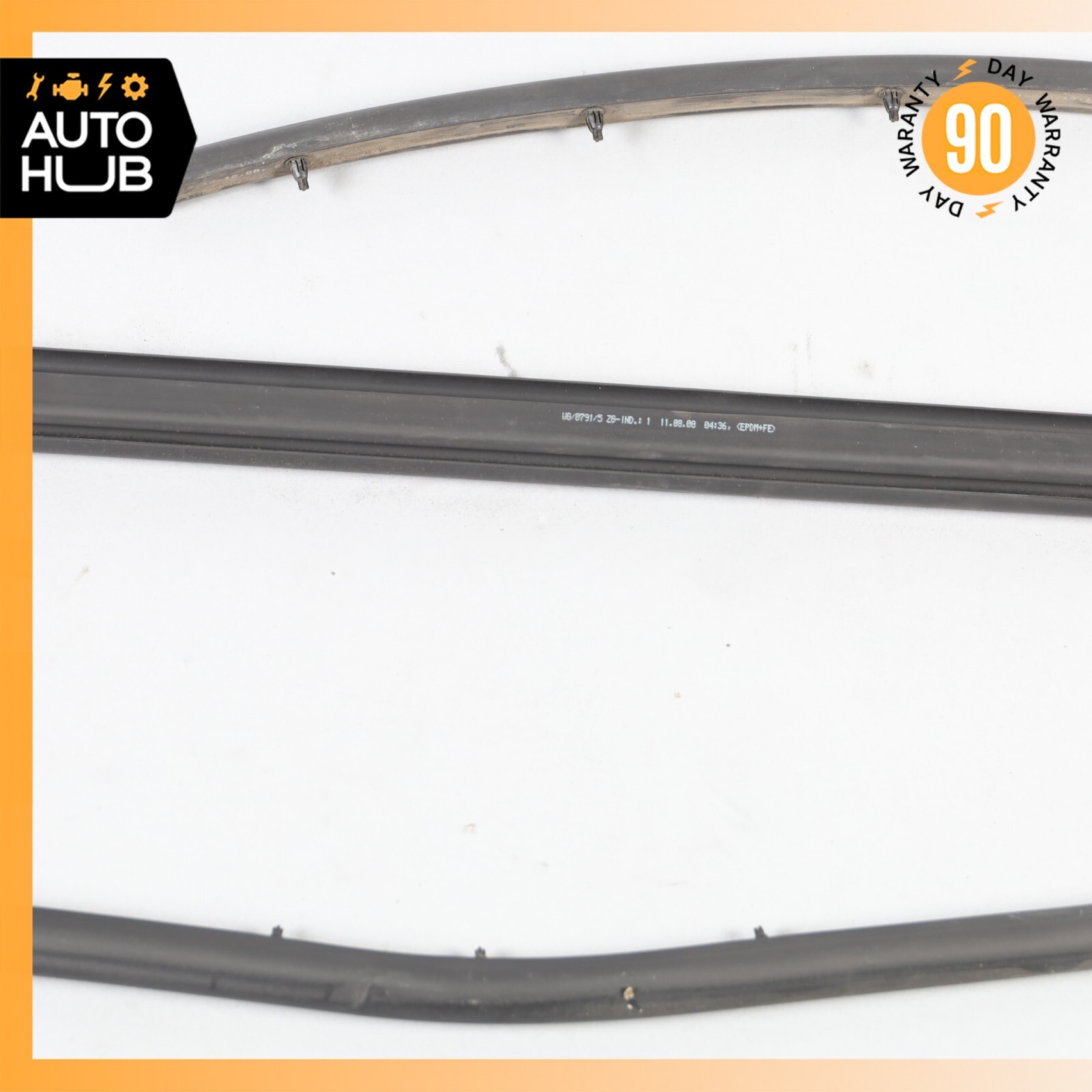 08-19 Maserati GranTurismo M145 Left Side Door Inner Seal Rubber OEM 61k