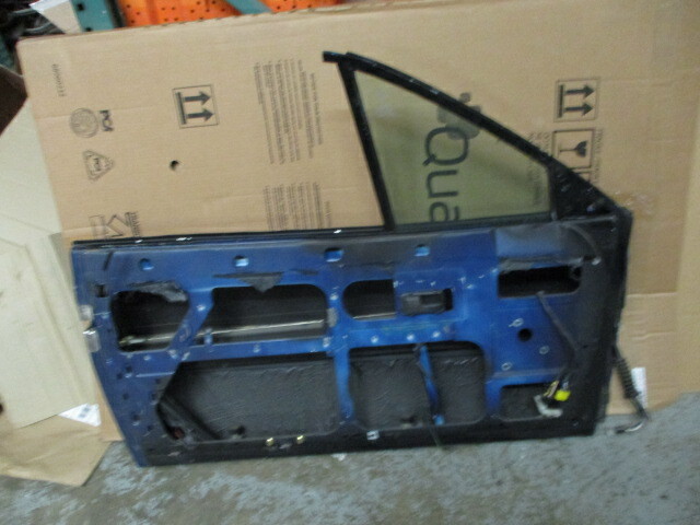Ferrari Mondial 3.4 t -  LH Door  ( used ) - P/N 62686800