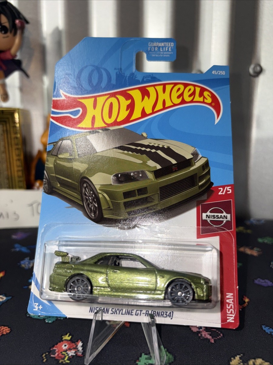 2017 Hot Wheels Nissan Skyline GT-R (BNR34) #45/250 2/5 Olive