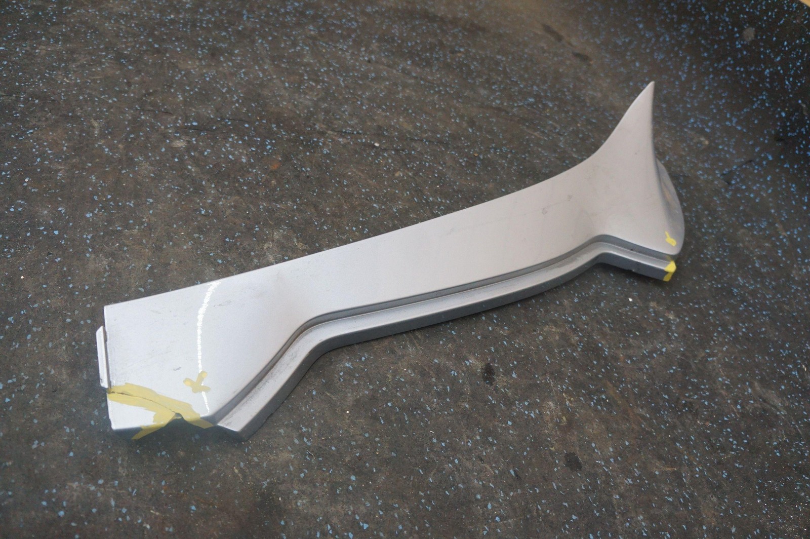 Left Driver Side Fender Panel Trim 4S0821105 OEM Audi R8 Lms Gt4 2018 *Note*