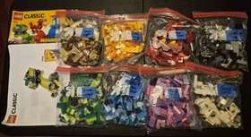 Retired LEGO 10704 Classic Creative Boxes 900 Pieces 