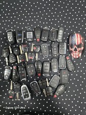 Lot of 35 Cailliac Chevy GMC Buick BMW RANGE Key Fob Remotes Remote Keyless GM