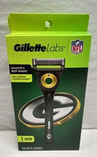 Gillette Labs NFL Green Bay Packers Razor and Cartridge