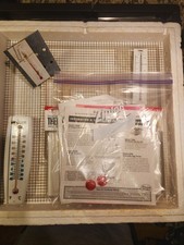 Gently Used Little Giant Still Air Incubator Model 9200 Hatching Chickens/Chicks