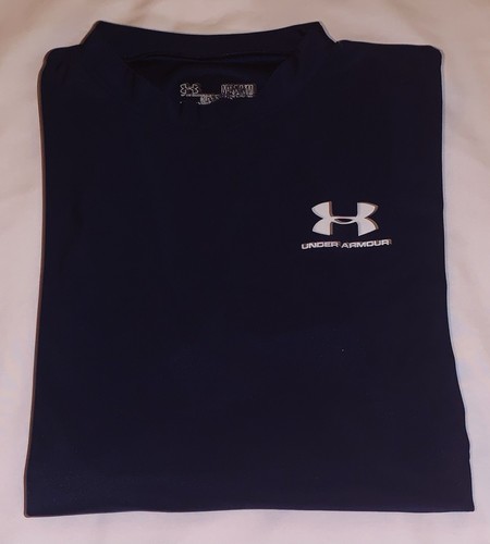 Under Armour Boy's Size YM Black Fitted Heatgear Compression Long Sleeve Shirt