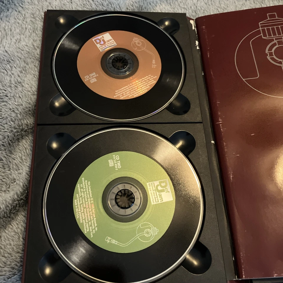 Def Jam Music Group 10th Anniversary Box Set CD Collection 4 CD Various Artist - Imagem 2 de 4