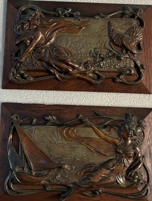Gorgeous Art Nouveau Plaques Wall Plaques Set of 2 Excellent Condition