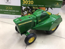 ERTL 1:16 JOHN DEERE 3020 Tractor Alloy Agricultural Machinery Model 16244A