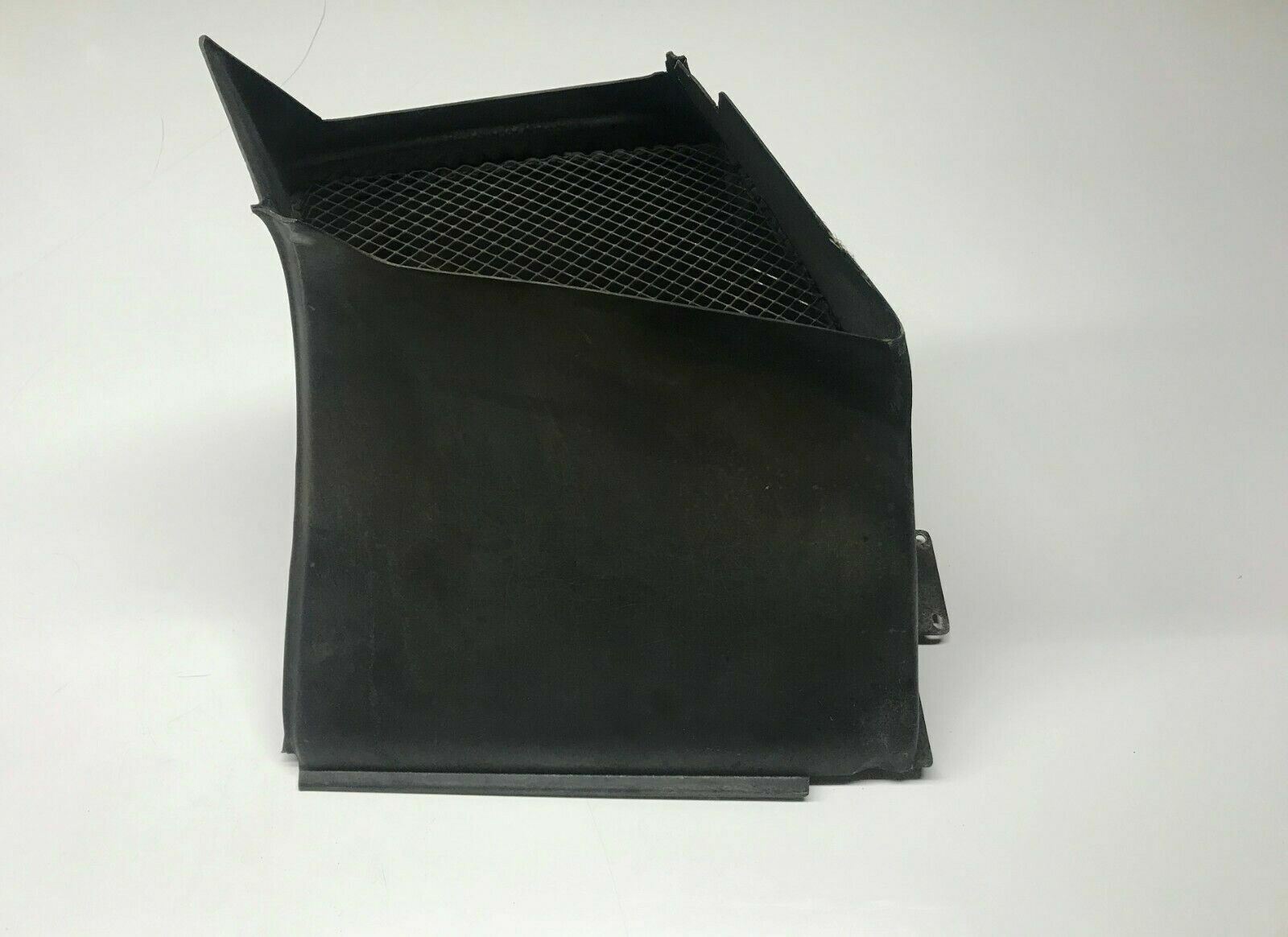 LAMBORGHINI MURCIELAGO PASSENGER RIGHT RADIATOR CONVEYOR AIR DUCT OEM 410121282