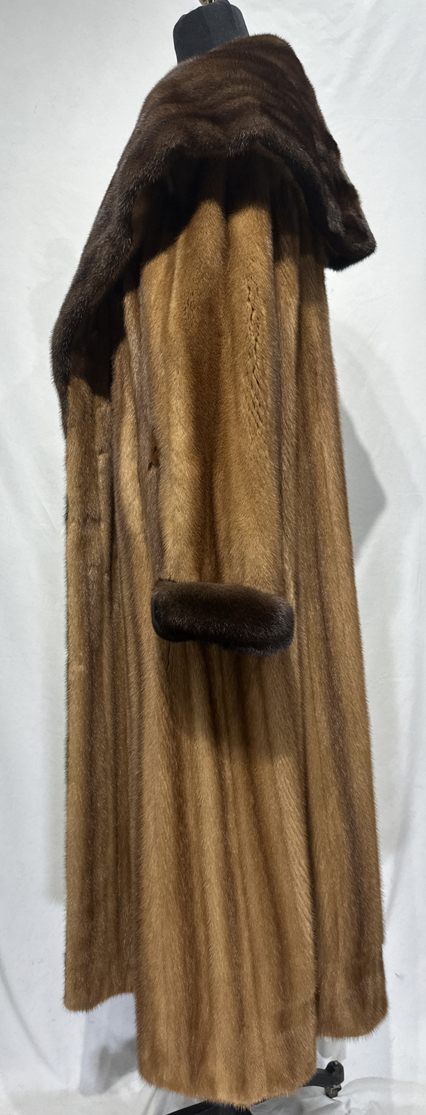 Picture 2 of 4