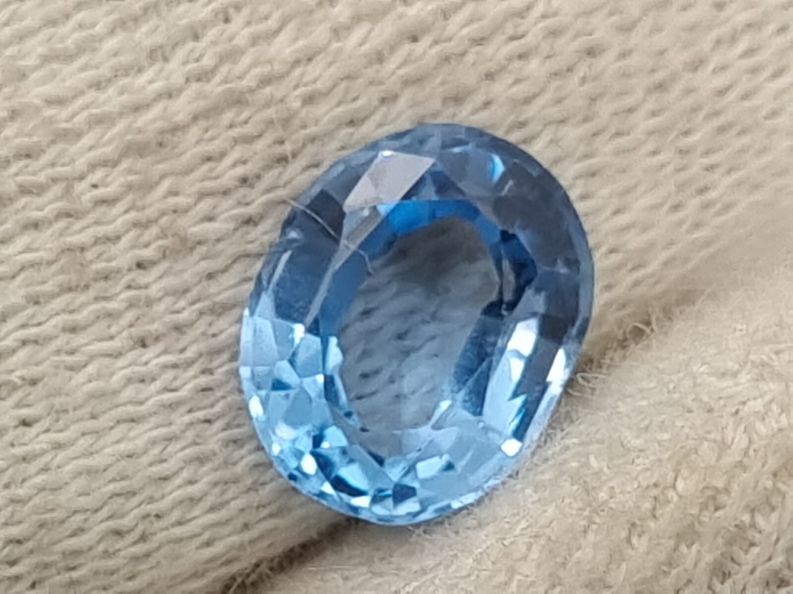 Picture 5 of 6