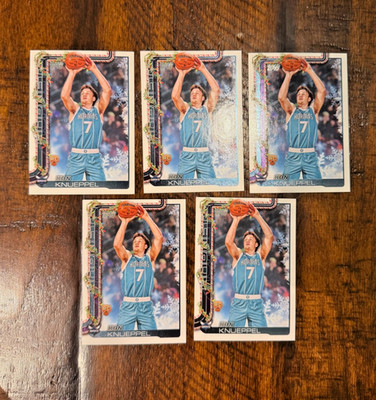 2025 Topps Holiday Basketball LOT - #H164 Kon Knueppel Charlotte Hornets RC NM+