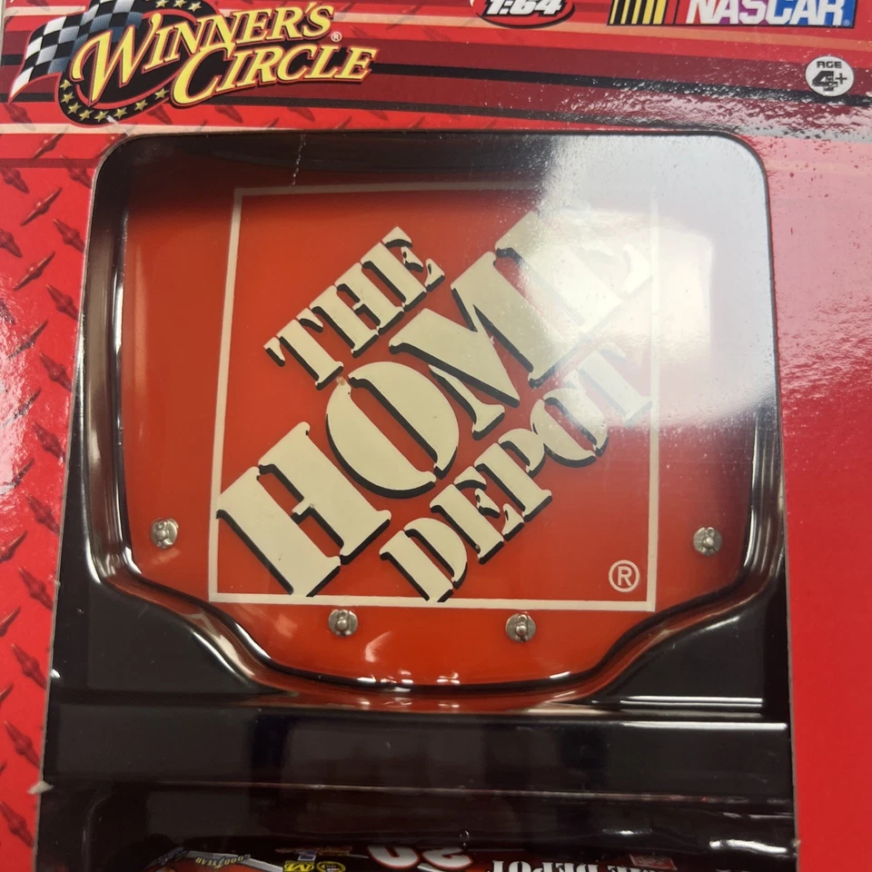 TONY STEWART #20 The Home Depot HOOD W/2 1:64 CARS NASCAR Winner Circle 90021 - Image 4 of 4